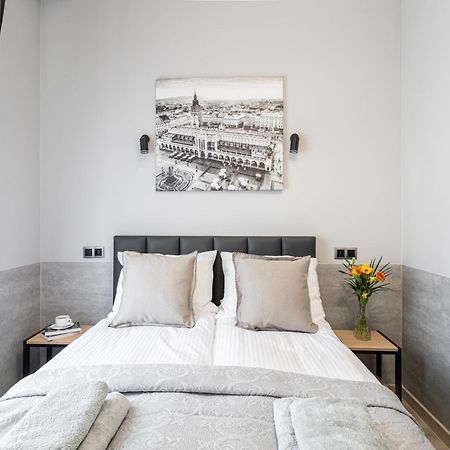 Dolce Vita Elegant Apartments คราคูฟ ภายนอก รูปภาพ