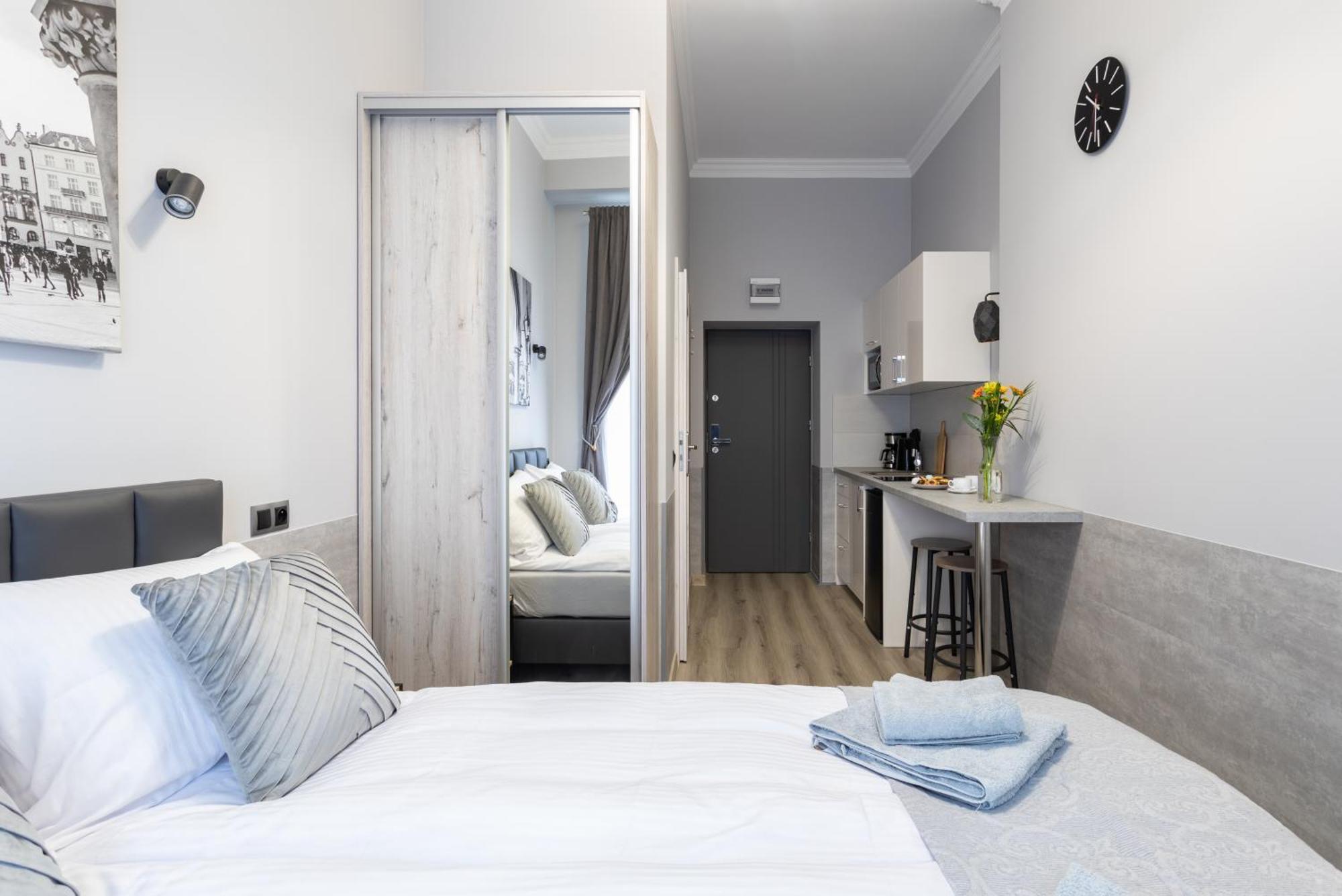 Dolce Vita Elegant Apartments คราคูฟ ภายนอก รูปภาพ